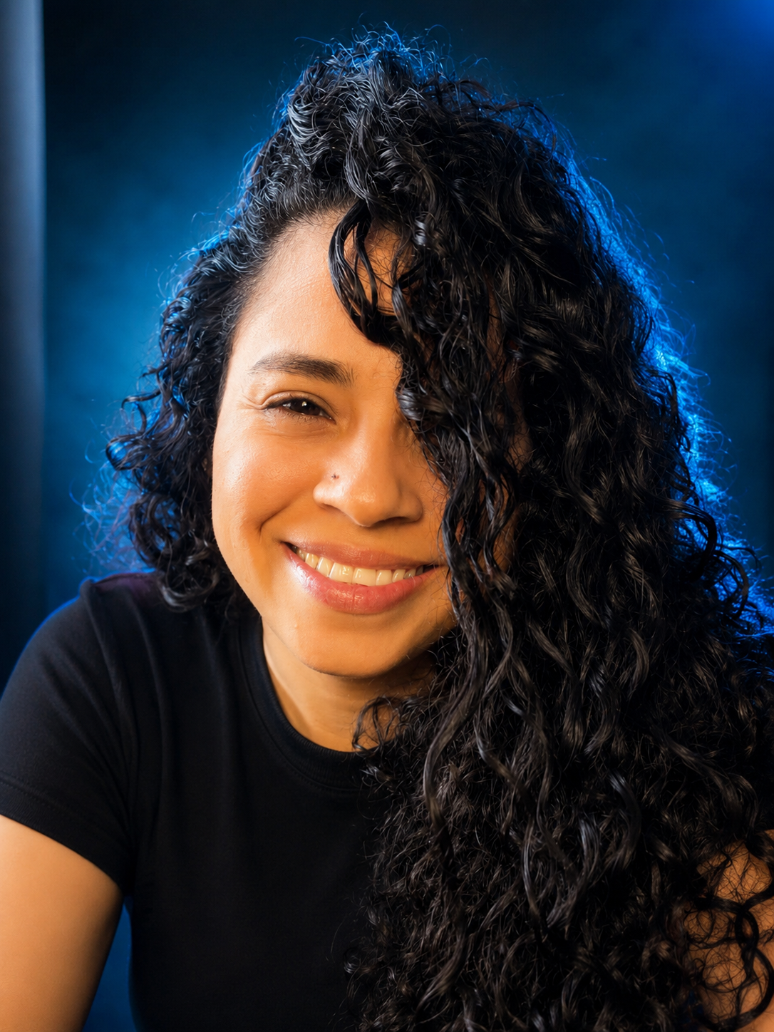 Retrato de Deyris Cossio, diseñadora creativa